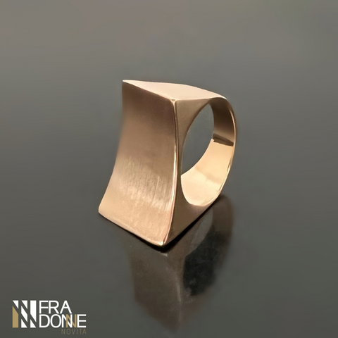 Anel Concavo, Banho a Ouro 18k