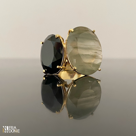 Anel duplo com pedra natural e cristal, banho a ouro 18k