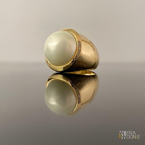 Anel mínimo com pérola shell, banho a ouro 18k